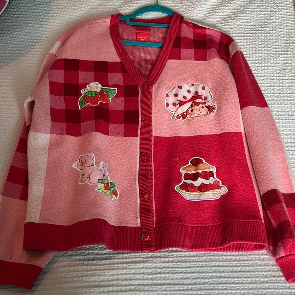 Strawberry shortcake sweater